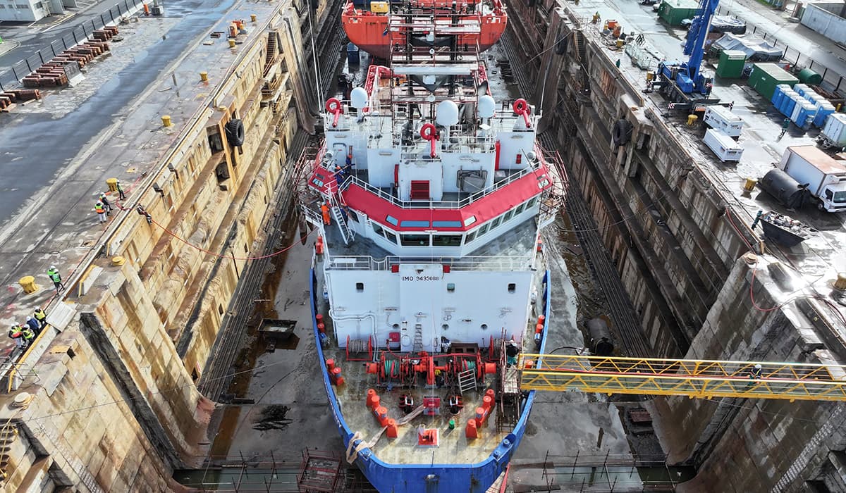 Marine engineering slider image 4